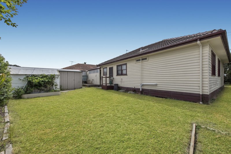 Photo - 126 Kelvinside Road, Noble Park VIC 3174 - Image 7