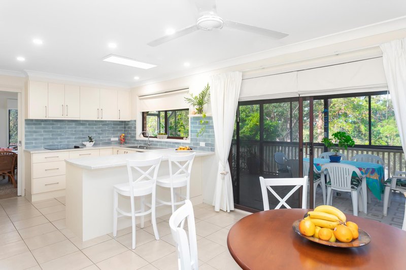 Photo - 126 Leo Drive, Narrawallee NSW 2539 - Image 11