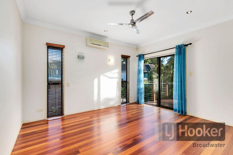 Photo - 1/26 Loder Street, Biggera Waters QLD 4216 - Image 10