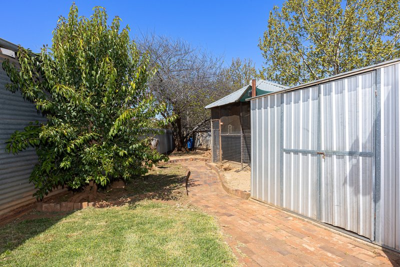 Photo - 126 Loftus Street, Temora NSW 2666 - Image 11