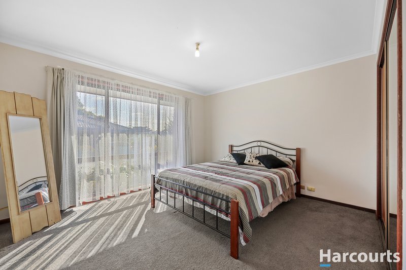 Photo - 1/26 Main South Road, Drouin VIC 3818 - Image 6