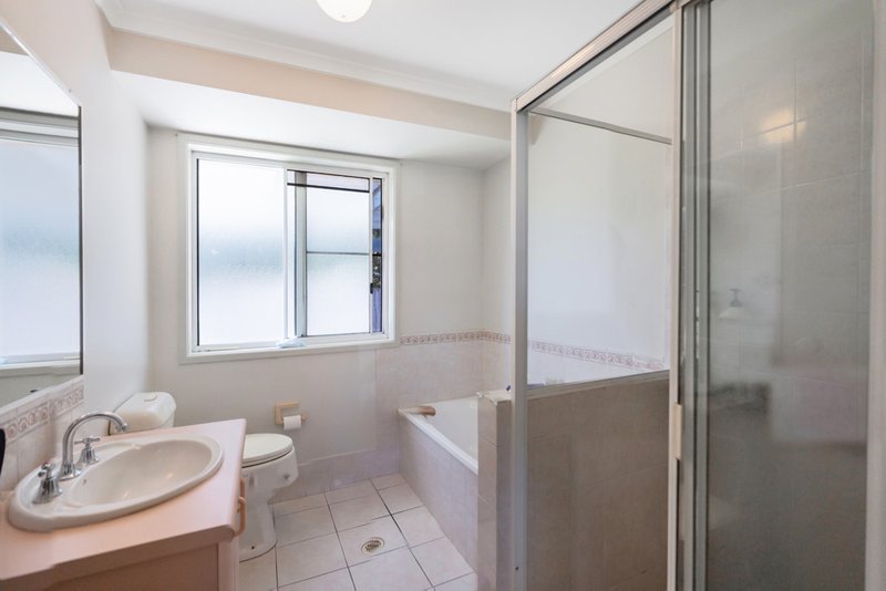 Photo - 1/26 Melrose Avenue, Bellara QLD 4507 - Image 10