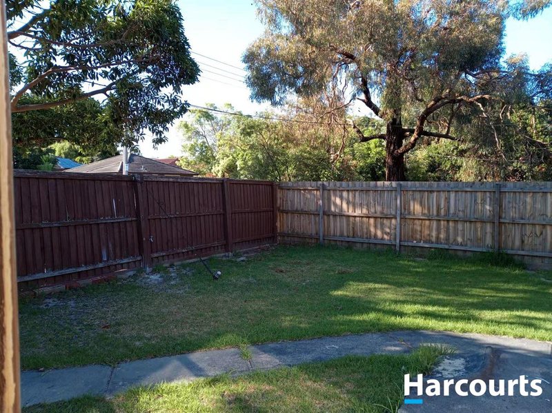 Photo - 1/26 Mount Pleasant Road, Nunawading VIC 3131 - Image 10