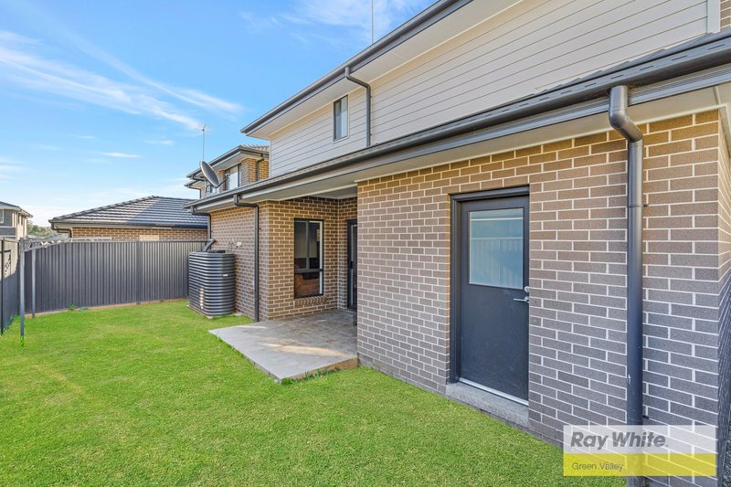 Photo - 1/26 Optimism Street, Leppington NSW 2179 - Image 13