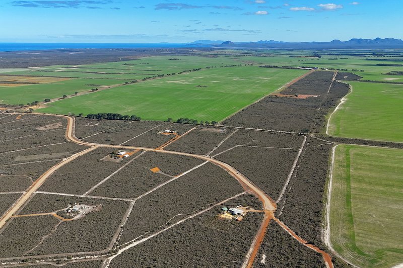 Photo - 126 Orchid Road, Hopetoun WA 6348 - Image 6