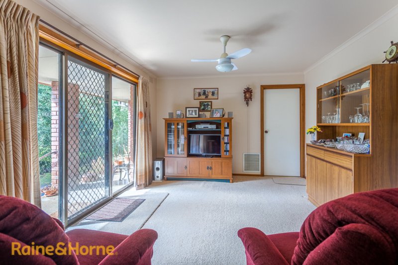 Photo - 126 Riddell Road, Sunbury VIC 3429 - Image 8