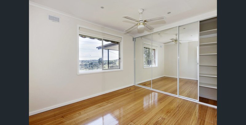 Photo - 126 Ripplebrook Drive, Broadmeadows VIC 3047 - Image 8