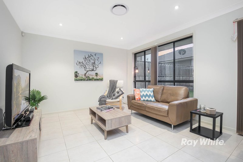 Photo - 126 Riverbank Drive, The Ponds NSW 2769 - Image 5