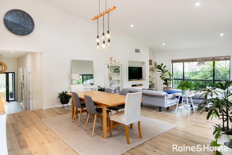 Photo - 126 Seaspray Street, Narrawallee NSW 2539 - Image 8