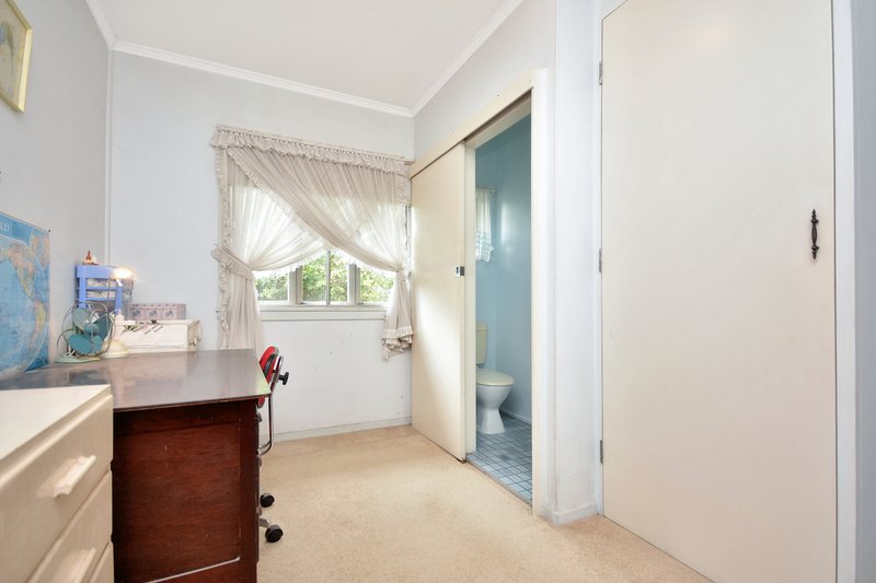 Photo - 126 Spitfire Avenue, Strathpine QLD 4500 - Image 9