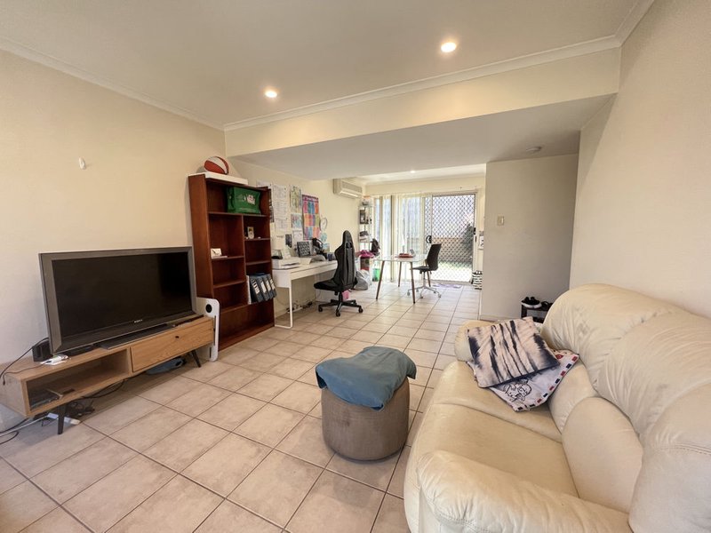 Photo - 12/6 Station Road, Burpengary QLD 4505 - Image 3