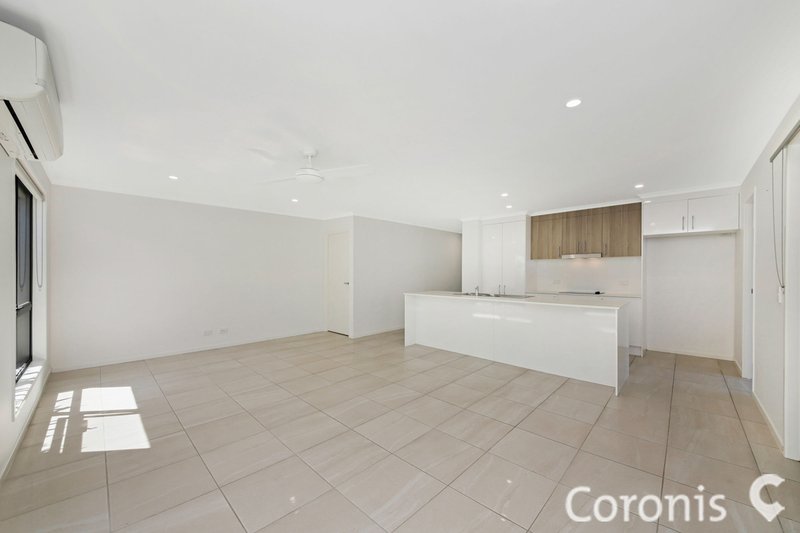 Photo - 1/26 Stone Crescent, Baringa QLD 4551 - Image 4