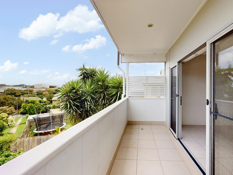 Photo - 1/26 Tick Street, Mount Gravatt East QLD 4122 - Image 5