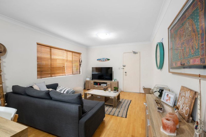 Photo - 1/26 Tullimbar Road, Cronulla NSW 2230 - Image 2