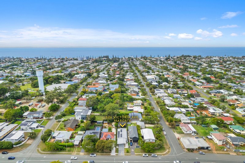 Photo - 126 Victoria Avenue, Margate QLD 4019 - Image 16