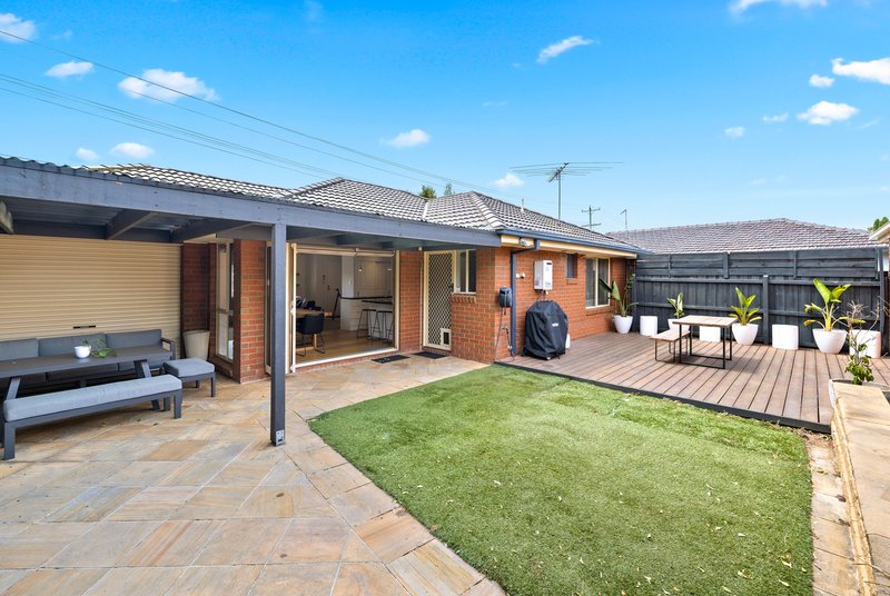 Photo - 1/26 Wattle Avenue, Werribee VIC 3030 - Image 13