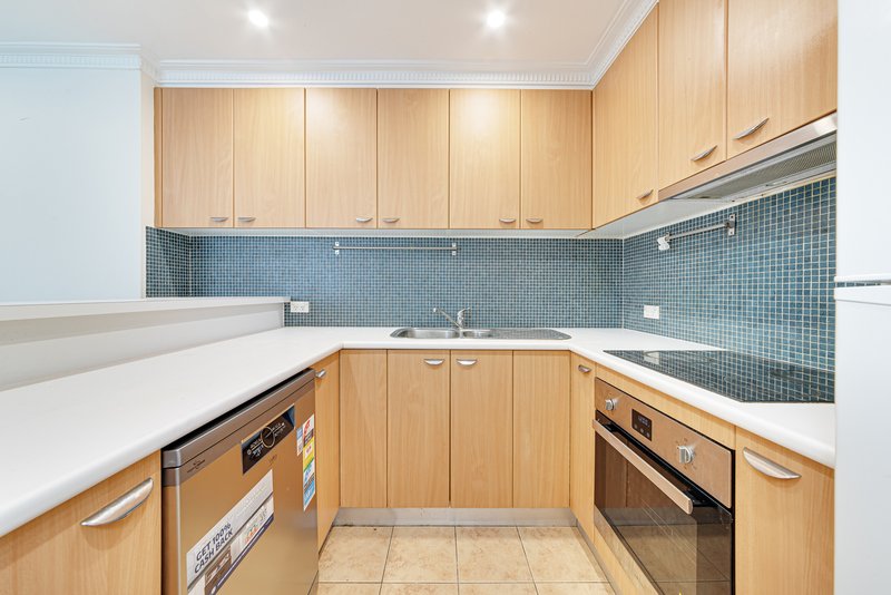 Photo - 12/60-62 Foveaux Street, Surry Hills NSW 2010 - Image 2