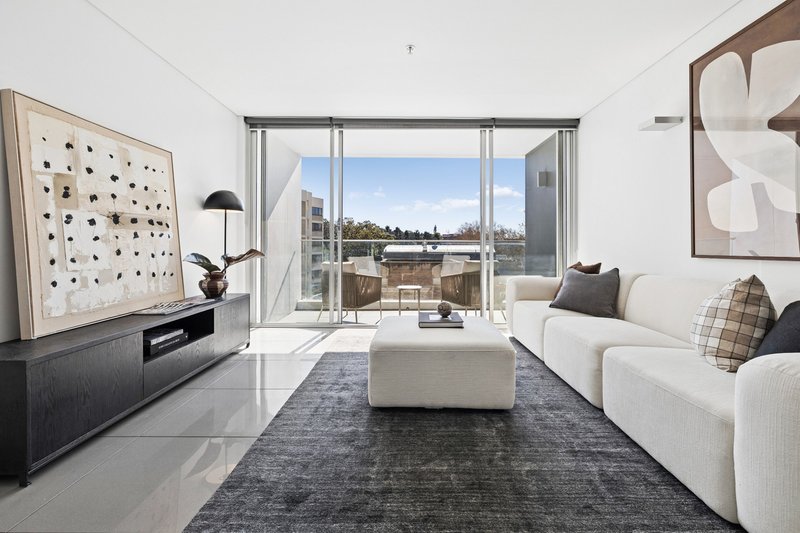 Photo - 12/60-70 William Street, Woolloomooloo NSW 2011 - Image 1