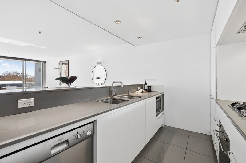 Photo - 12/60-70 William Street, Woolloomooloo NSW 2011 - Image 11