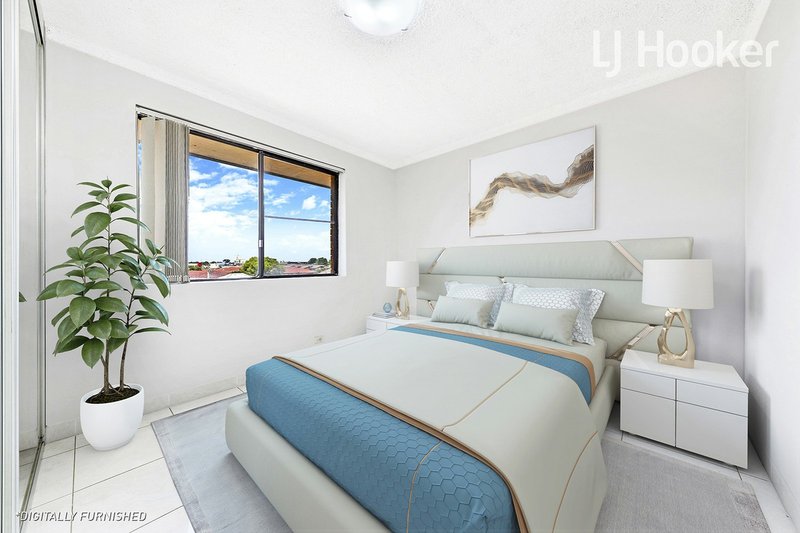 Photo - 12/60 Hughes St , Cabramatta NSW 2166 - Image 2