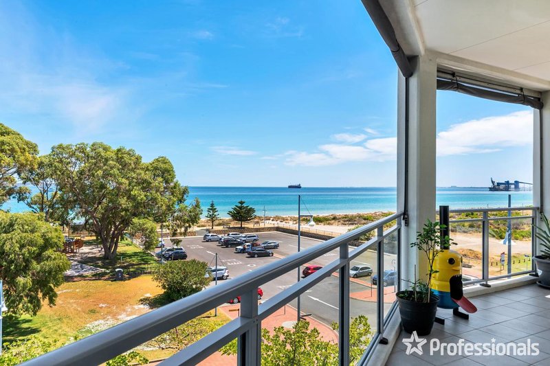 12/61 Rockingham Beach Road, Rockingham WA 6168