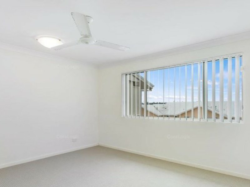 Photo - 126/137 Laver Drive, Robina QLD 4226 - Image 10