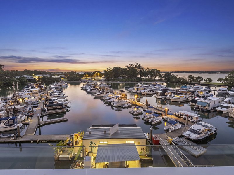 Photo - 126/3-5 Spinnaker Drive, Sandstone Point QLD 4511 - Image 18