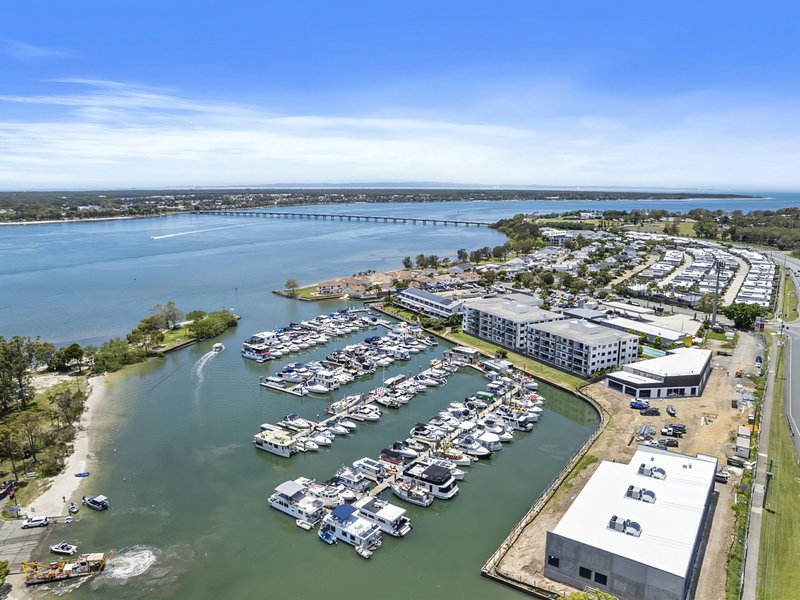 Photo - 126/3-5 Spinnaker Drive, Sandstone Point QLD 4511 - Image 23