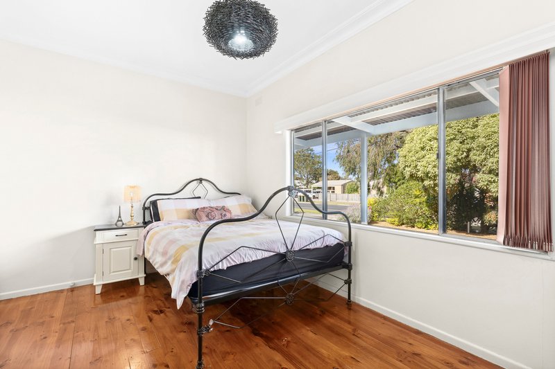 Photo - 1/264 Wilsons Road, St Albans Park VIC 3219 - Image 5