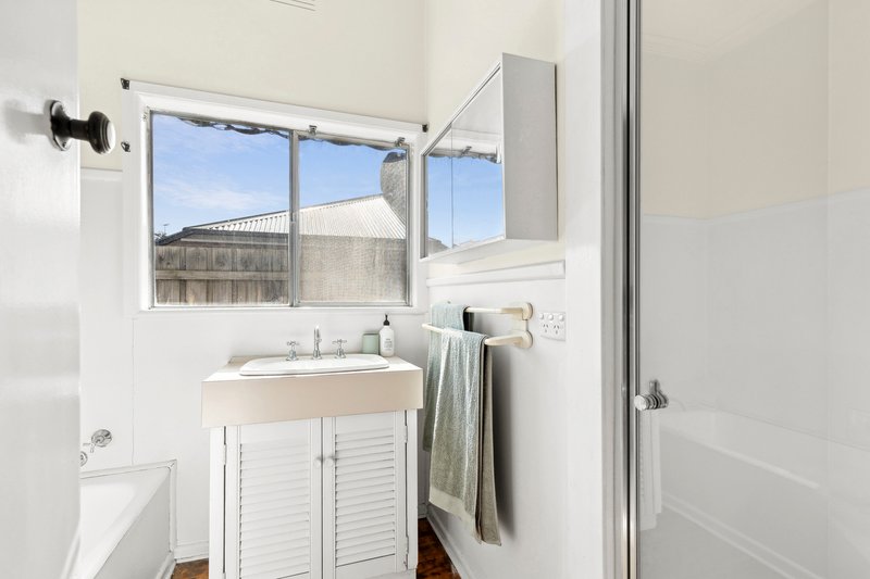 Photo - 1/264 Wilsons Road, St Albans Park VIC 3219 - Image 6