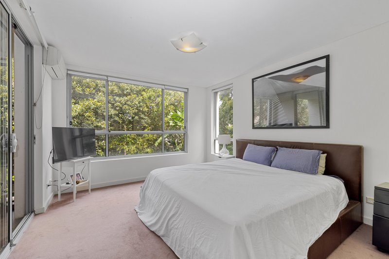 Photo - 12/65-75 Brighton Boulevard, Bondi Beach NSW 2026 - Image 5