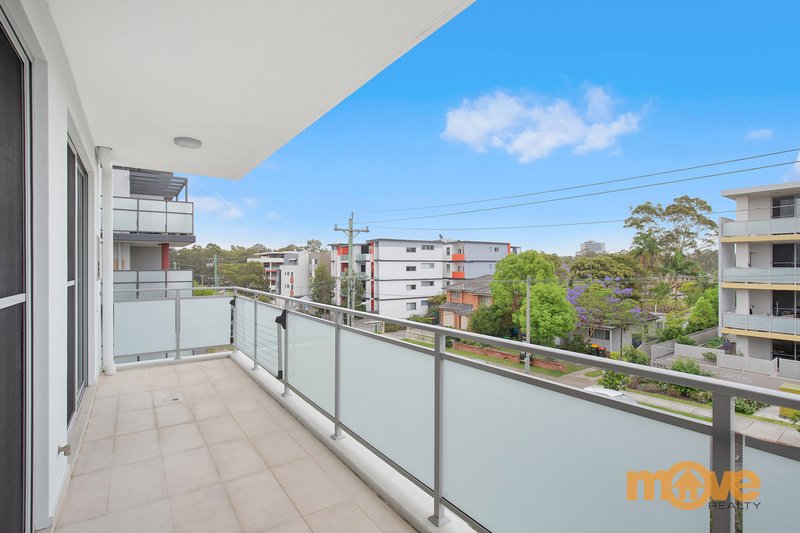 Photo - 12/66-68 Essington Street, Wentworthville NSW 2145 - Image 7