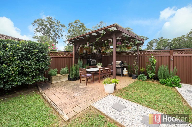 Photo - 12/66 Fawcett Street, Glenfield NSW 2167 - Image 9