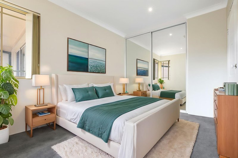 Photo - 12/66 Kembla Street, Wollongong NSW 2500 - Image 6