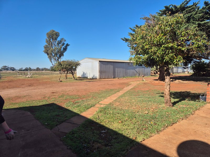 Photo - 1267 Beattys Road, Rockbank VIC 3335 - Image 1