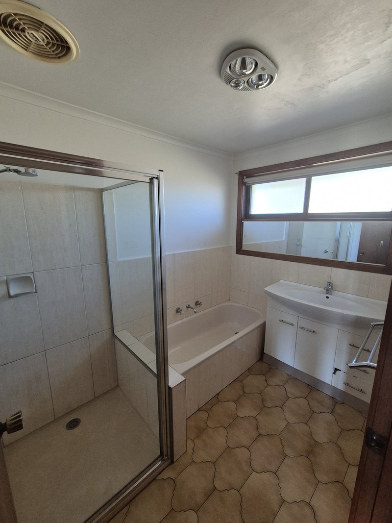 Photo - 1267 Beattys Road, Rockbank VIC 3335 - Image 10