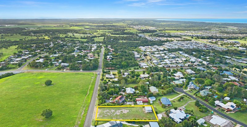 Photo - 127-129 Christensen Street, Urraween QLD 4655 - Image 8