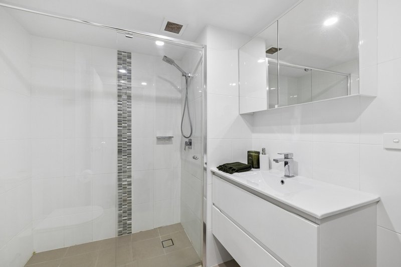 Photo - 12/7-9 Pittwater Road, Manly NSW 2095 - Image 6