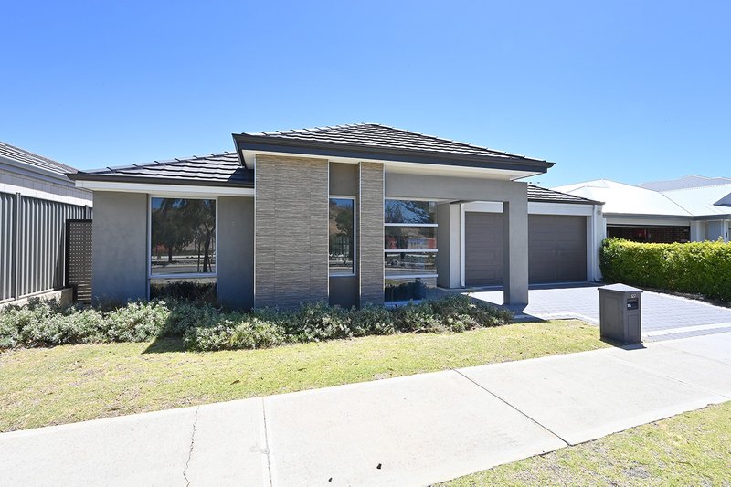 127 Aviator Boulevard, Clarkson WA 6030