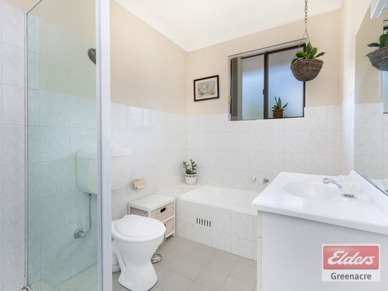 Photo - 1/27 Boronia Road, Greenacre NSW 2190 - Image 4