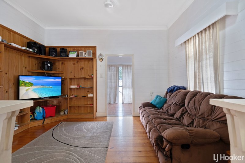 Photo - 127 Canning Street, Allenstown QLD 4700 - Image 4