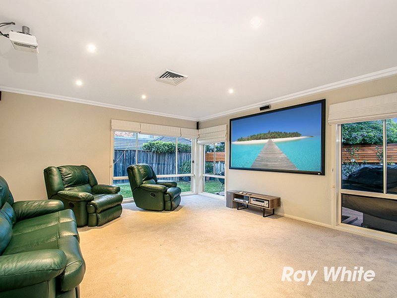 Photo - 127 Cattai Creek Drive, Kellyville NSW 2155 - Image 6