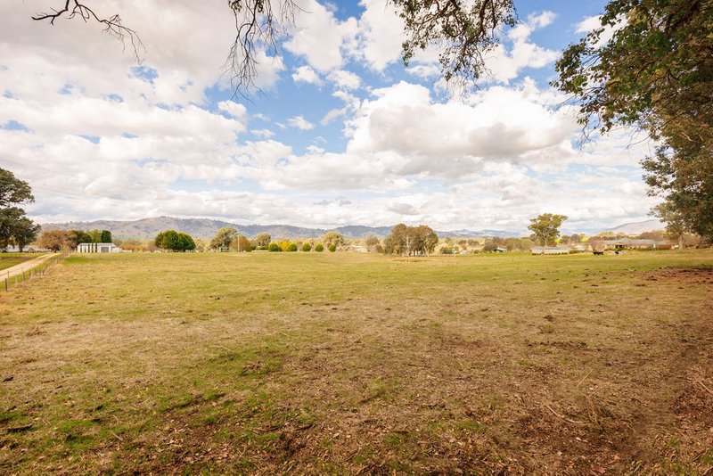 Photo - 127 Chapples Road, Baranduda VIC 3691 - Image 10