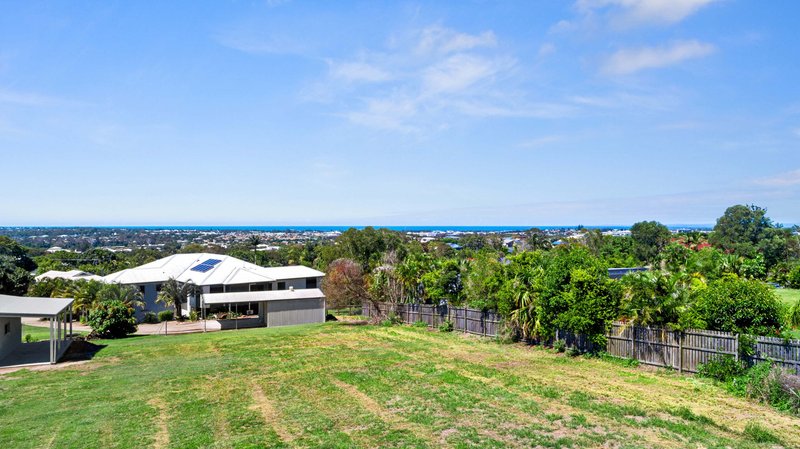 Photo - 127 Christensen Street, Urraween QLD 4655 - Image 3