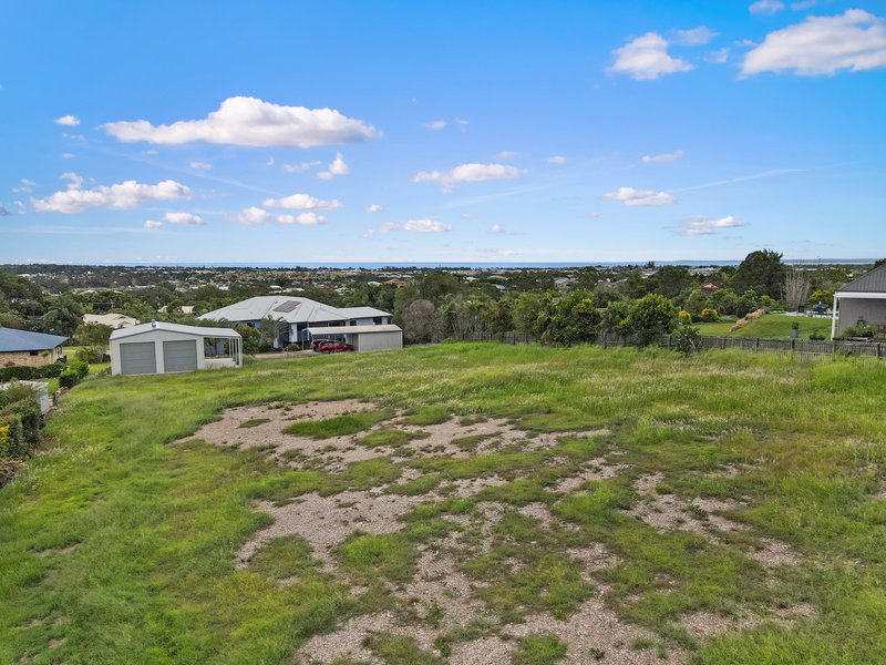 Photo - 127 Christensen Street, Urraween QLD 4655 - Image 8