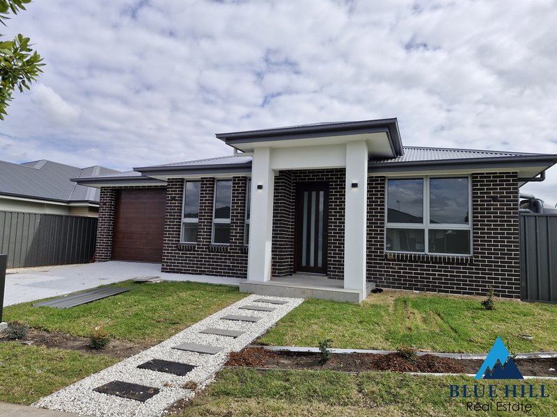 Photo - 1/27 Crestwood Road, Thornton NSW 2322 - Image 1