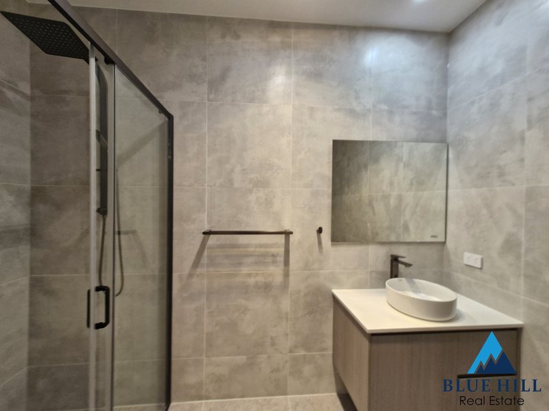 Photo - 1/27 Crestwood Road, Thornton NSW 2322 - Image 9
