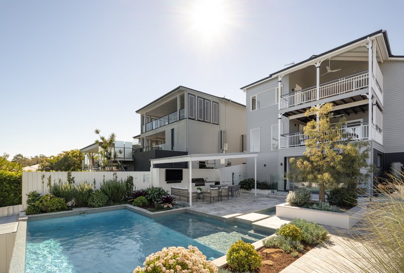 Photo - 127 Crosby Road, Hamilton QLD 4007 - Image 3