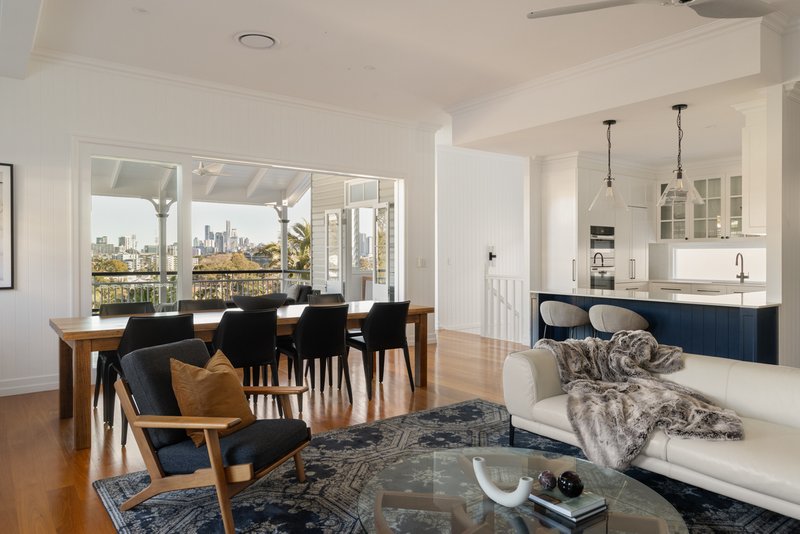 Photo - 127 Crosby Road, Hamilton QLD 4007 - Image 5
