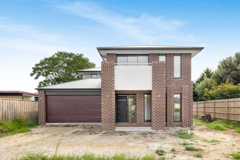 127 Dandelion Drive, Rowville VIC 3178